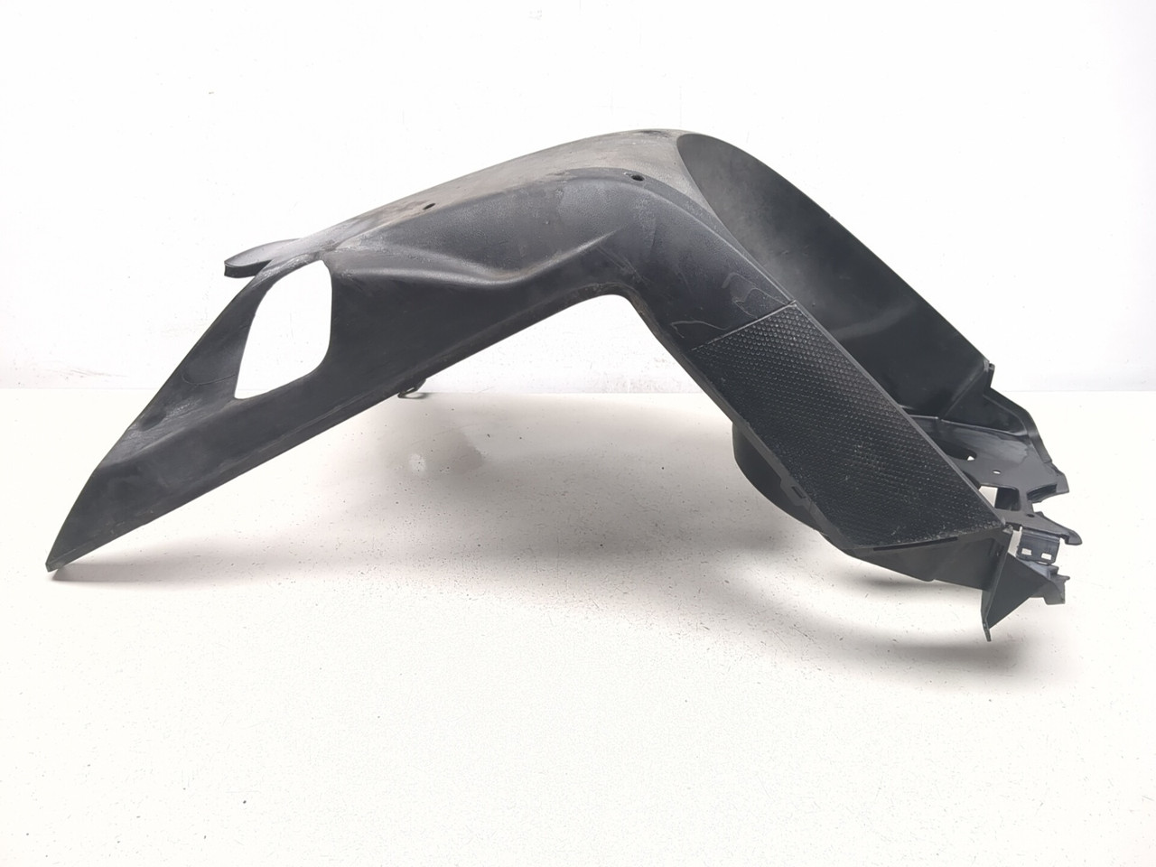 09-15 Yamaha Zuma YW125 Front Inner Fender Fairing Cover Panel 5S9