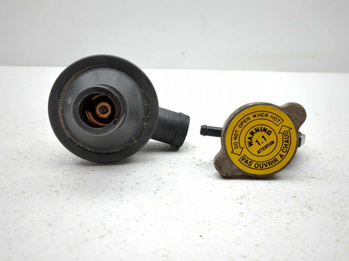 15 16 Can Am Maverick 1000R Turbo XDS Thermostat Housing With Cap