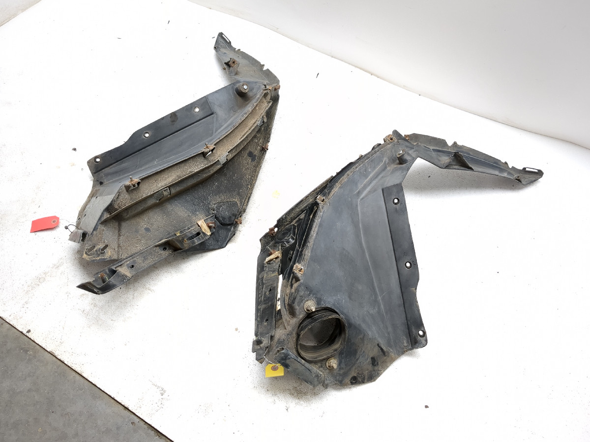 15 16 Can Am Maverick 1000R Turbo XDS Rear Inner Fender Set Pair