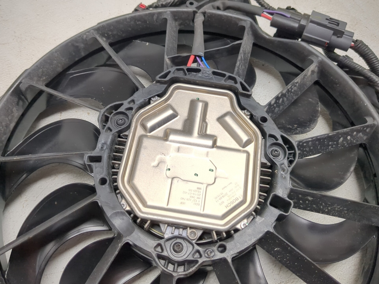 ファン・ボメル 19-24 Vanderhall Carmel Radiator Cooling Fan - Sun Coast Cycle