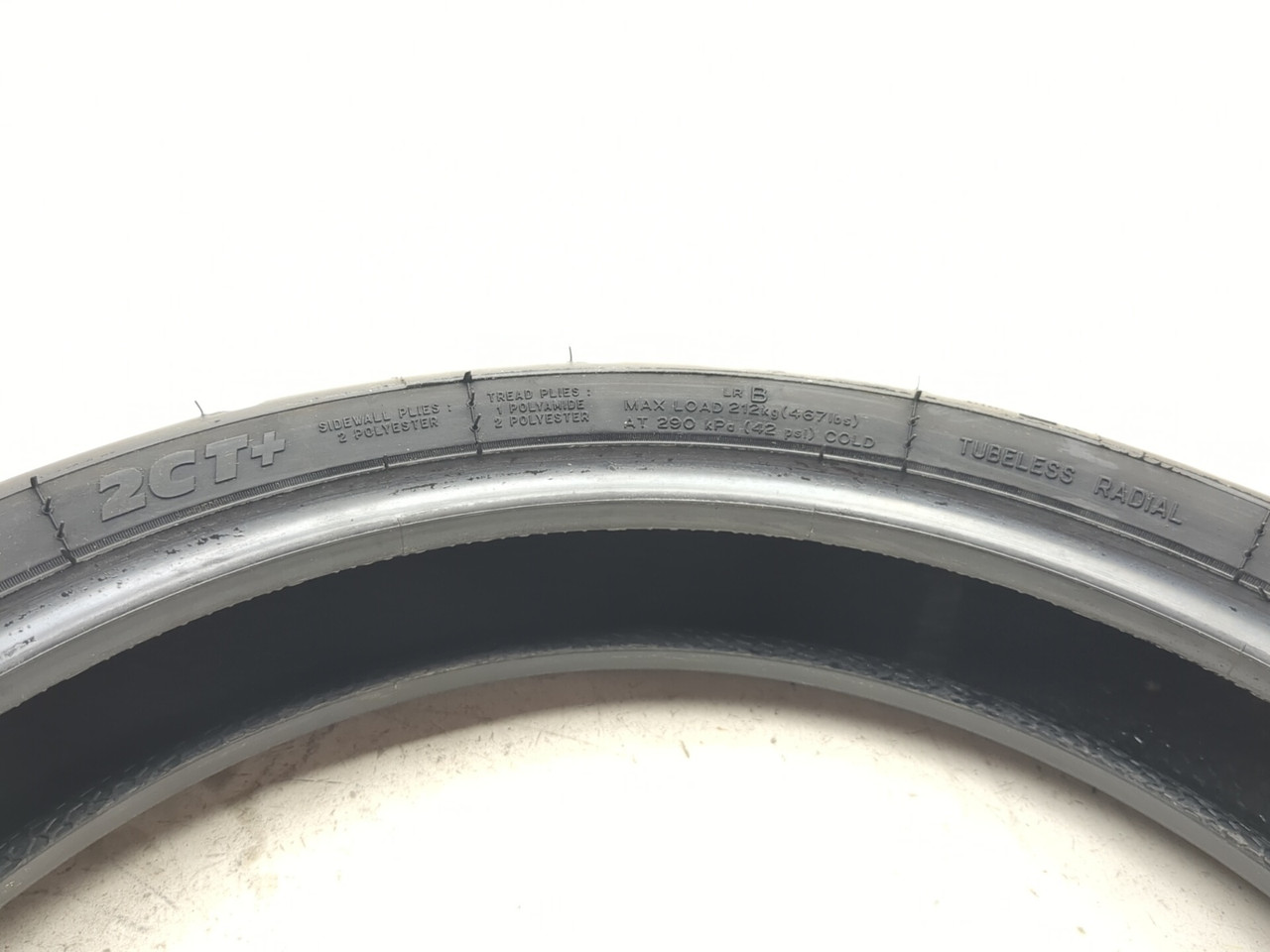 Front Tire Michelin Road 6 110/70-17 - Sun Coast Cycle Sports