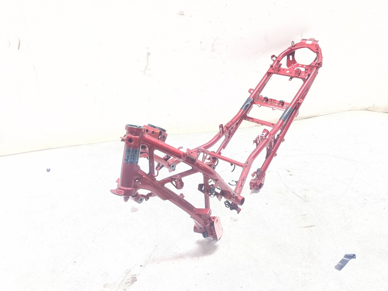 24 25 Kawasaki Z500 Main Frame Chassis DAMAGED SLVG - Sun Coast