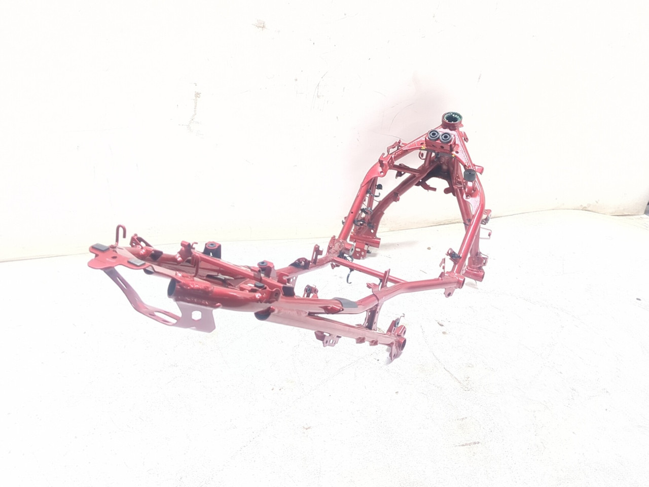 24 25 Kawasaki Z500 Main Frame Chassis DAMAGED SLVG - Sun Coast