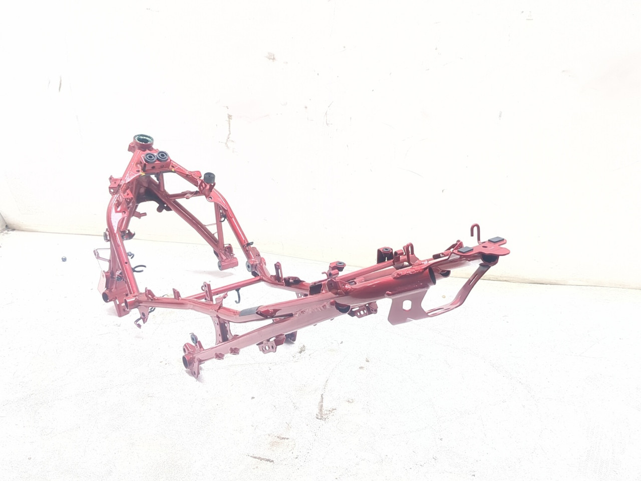 24 25 Kawasaki Z500 Main Frame Chassis DAMAGED SLVG - Sun Coast