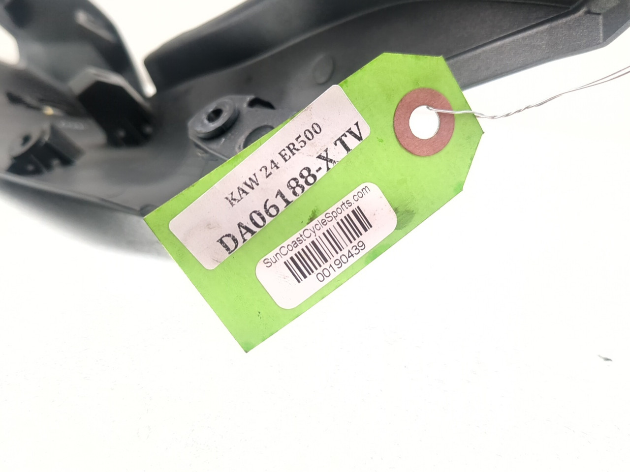 24 25 Kawasaki Z500 Rear Left Tail Fairing Cover Panel 36043-0002