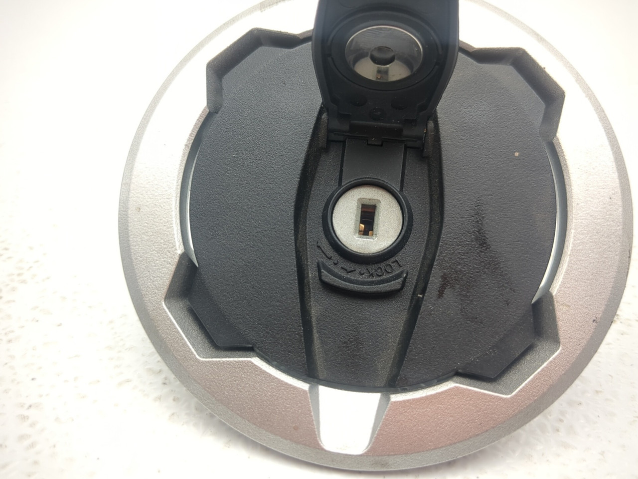 24 25 Kawasaki Z500 Lock Set Ignition Switch Cap And Key - Sun