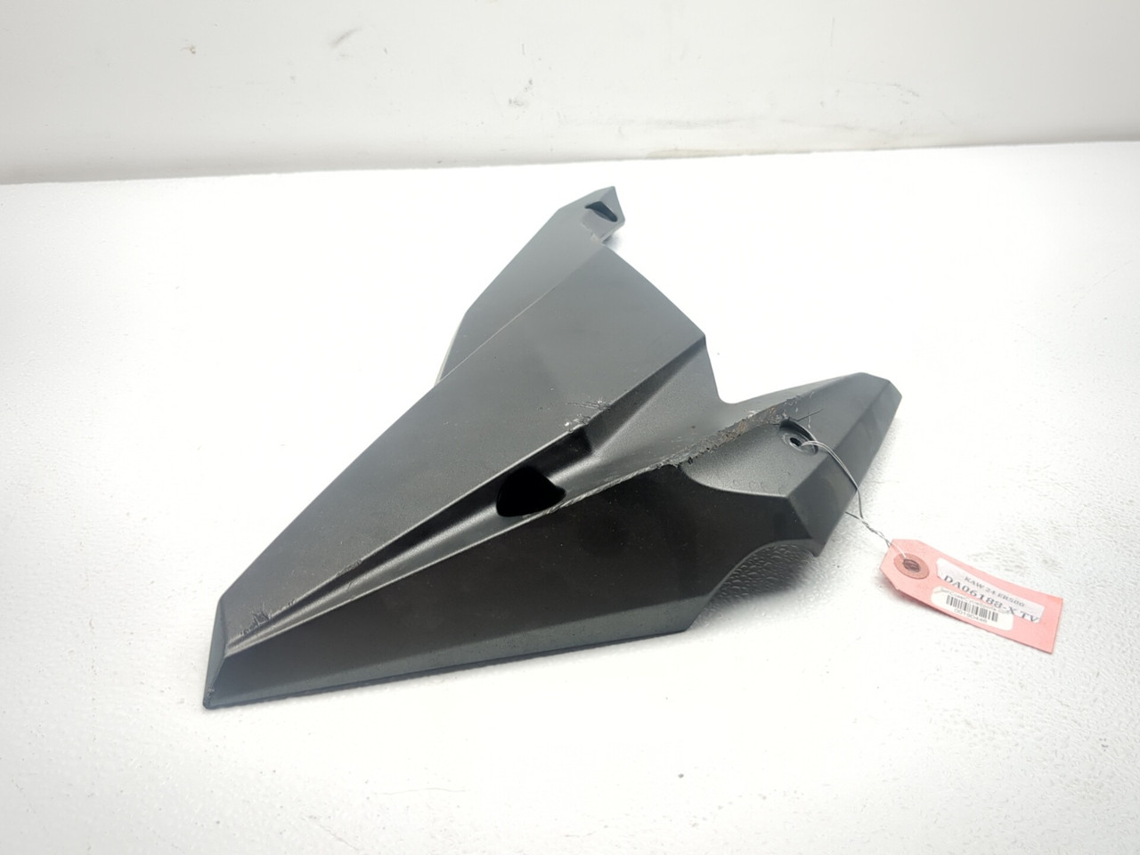 24 25 Kawasaki Z500 Right Side Lower Trim Fairing Cover Panel