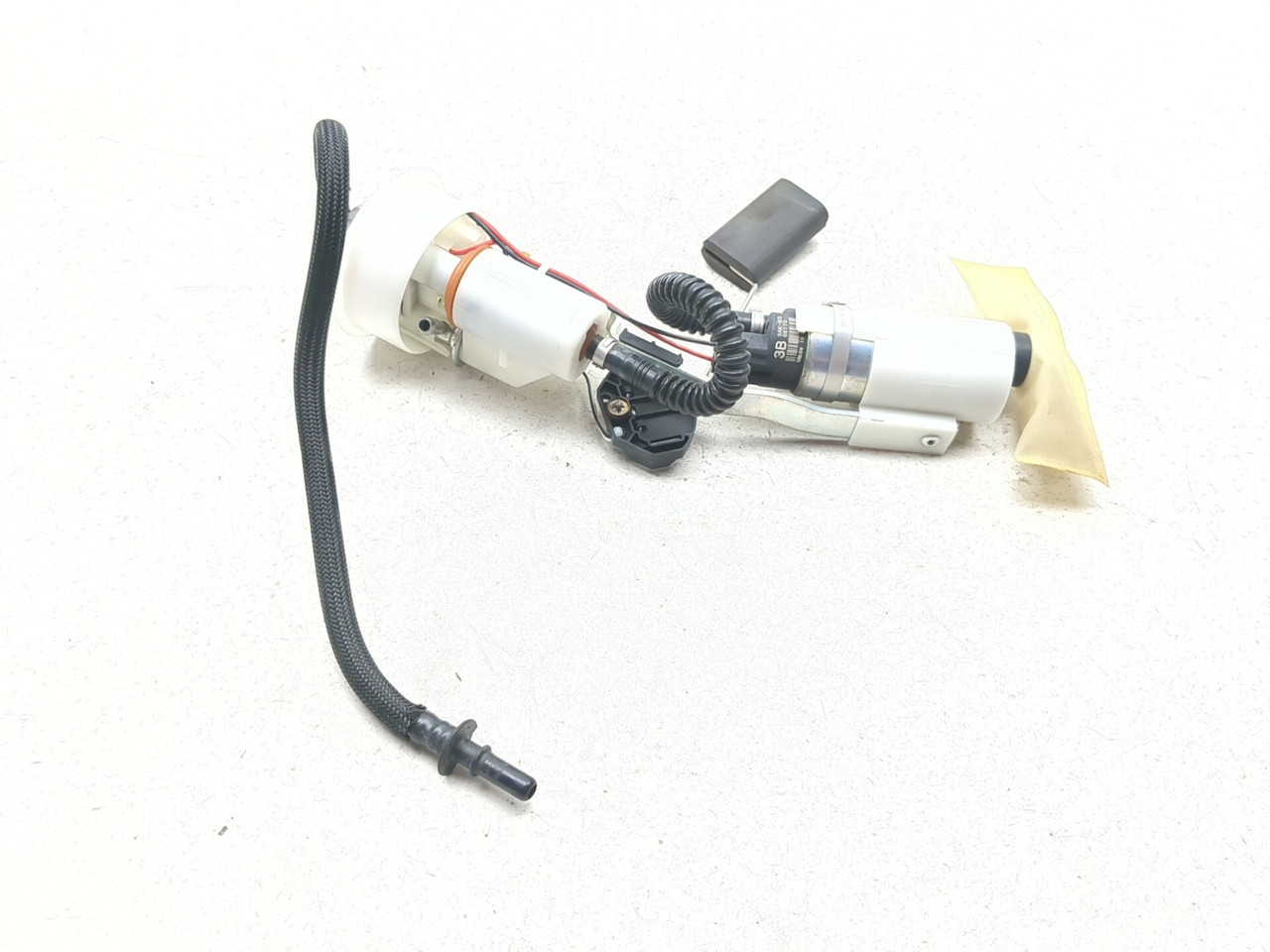 pp-「p」 19 20 Moto Guzzi V85 TT Petrol Gas Fuel Pump Assembly 2D000451