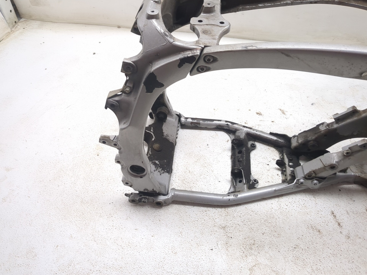 09-25 Yamaha YFZ450R YFZ 450 Main Frame Chassis STRAIGHT CLN - Sun