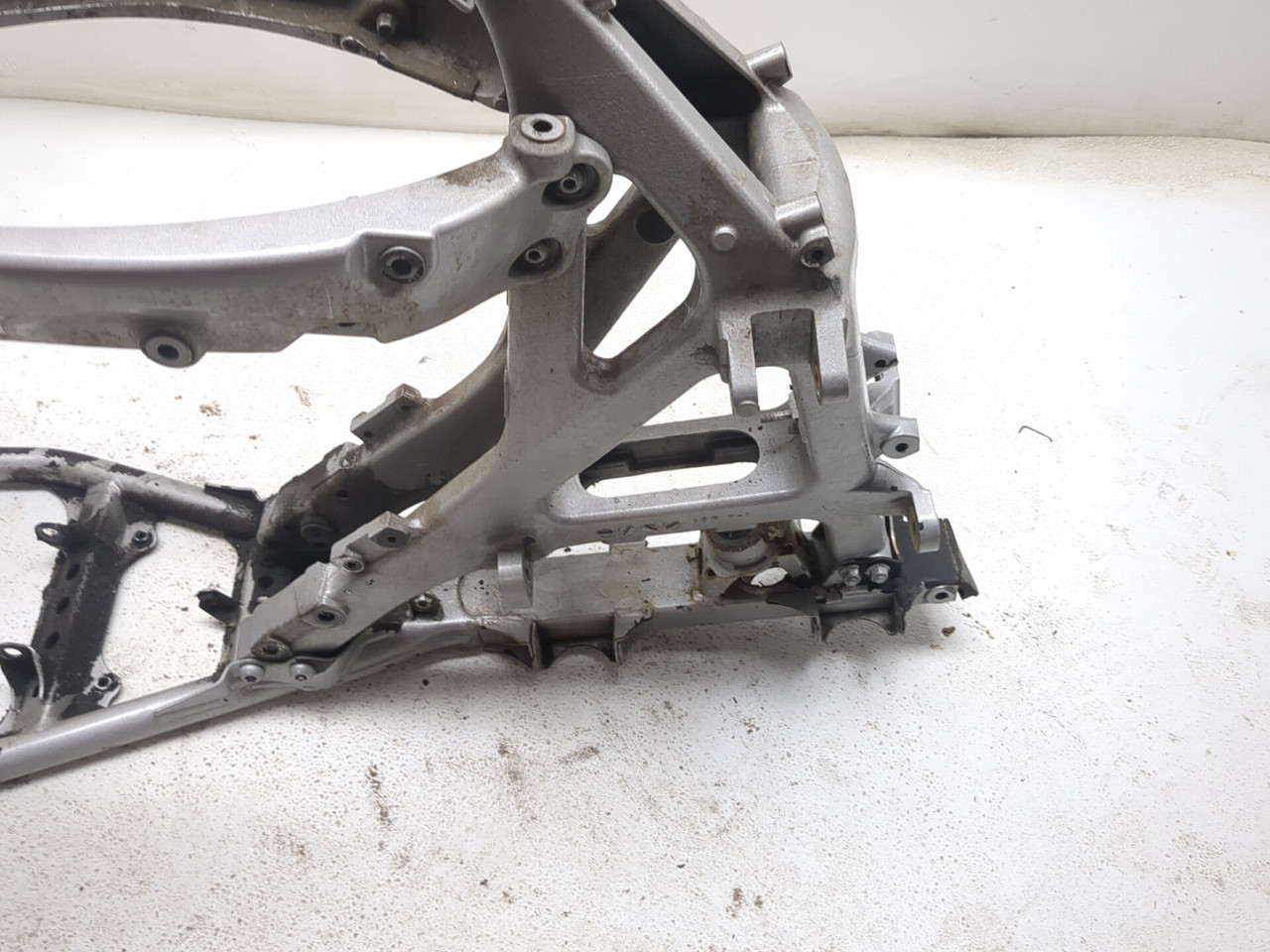 09-25 Yamaha YFZ450R YFZ 450 Main Frame Chassis STRAIGHT CLN - Sun 09-25 Yamaha YFZ450R YFZ 450 Main Frame Chassis STRAIGHT CLN - Sun