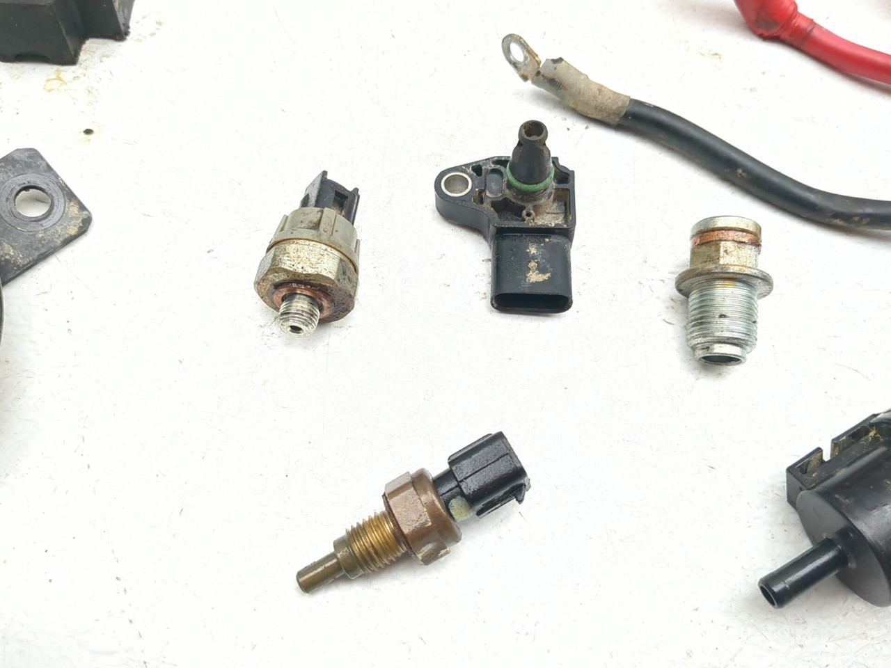 24 25 CFMoto CForce 800 XC Relay Set Starter Relay Temperature