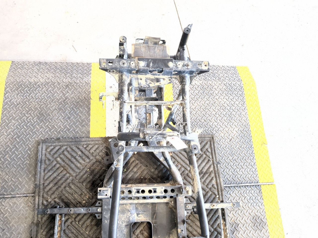 24 25 CFMoto CForce 800 XC Main Frame Chassis STRAIGHT BOS - Sun