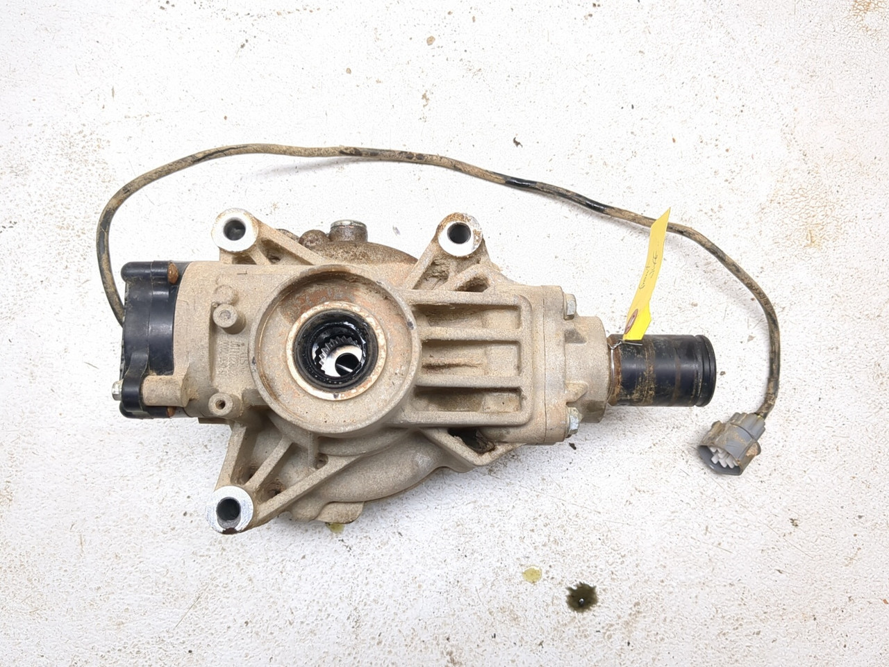 24 25 CFMoto CForce 800 XC Front Diff Differential Gearcase