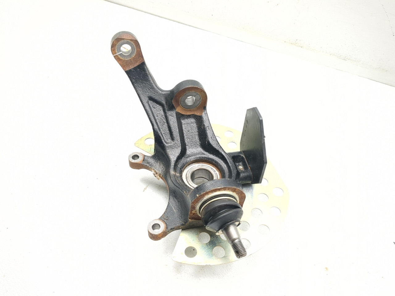 24 25 Yamaha Wolverine X2 1000 R-SPEC Front Left Wheel Spindle