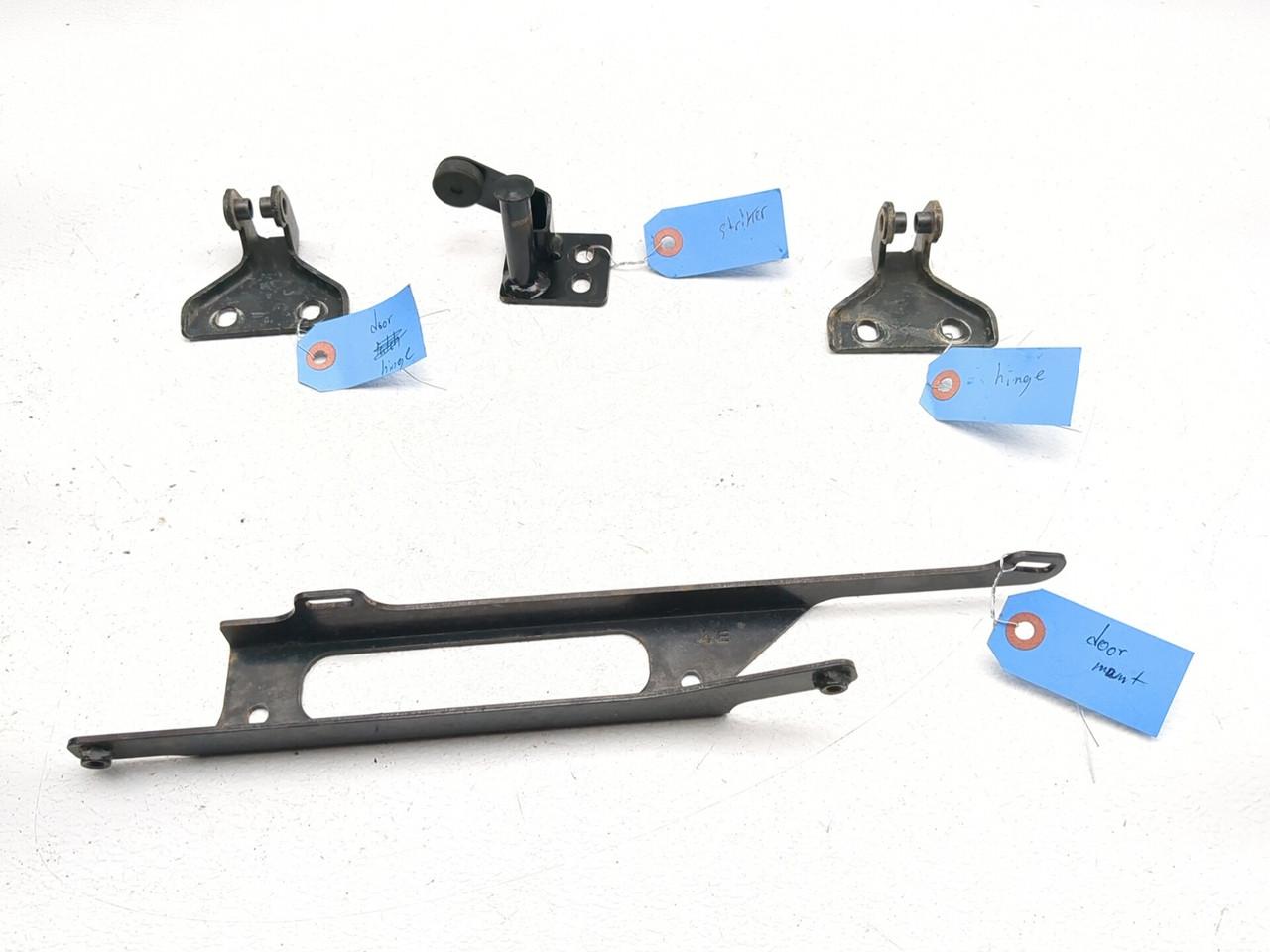 24 25 Yamaha Wolverine X2 1000 Passenger Door Hinge Mount Stricker
