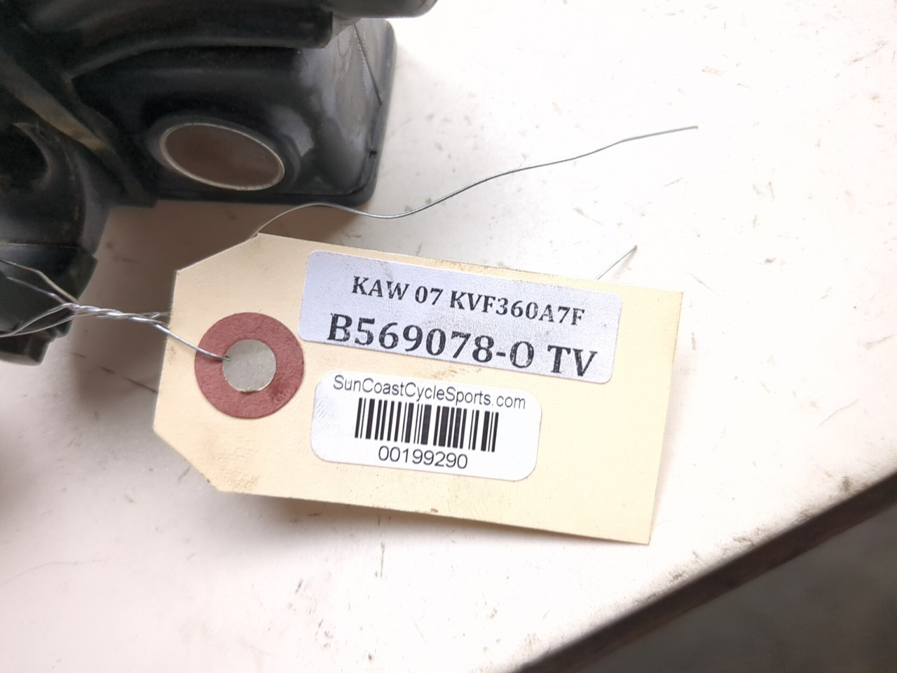 まい様 03-13 Kawasaki Prairie 360 4X4 Right Front Brake Master Cylinder