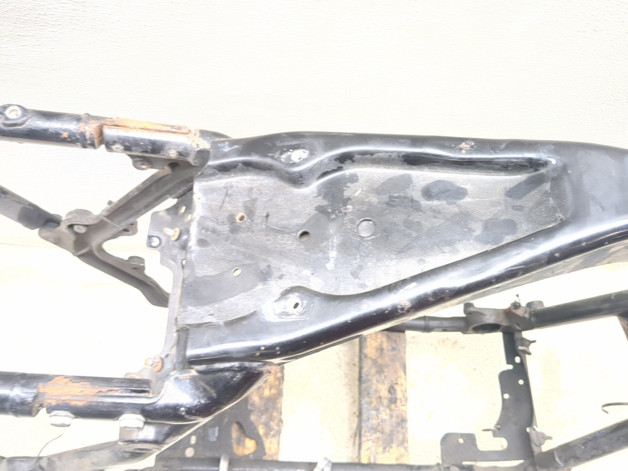 07-13 Harley Davidson FLHRC Road King Classic Main Frame Chassis