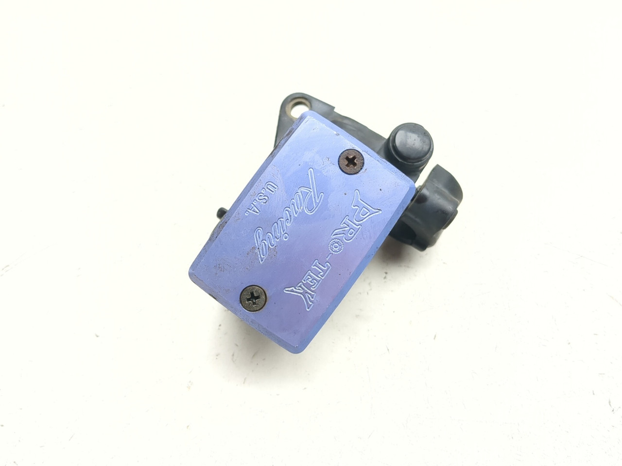04-06 Kawasaki Z750 Right Front Brake Master Cylinder - Sun Coast 04-06 Kawasaki Z750 Right Front Brake Master Cylinder - Sun Coast