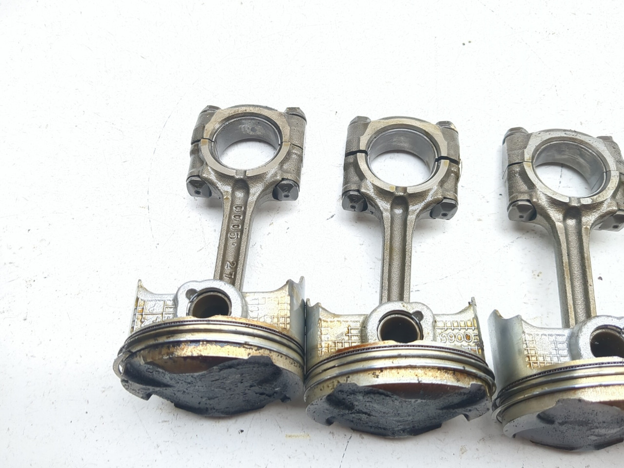 05 06 Kawasaki ZX6 ZX 636Engine Motor Pistons and Connecting Rods