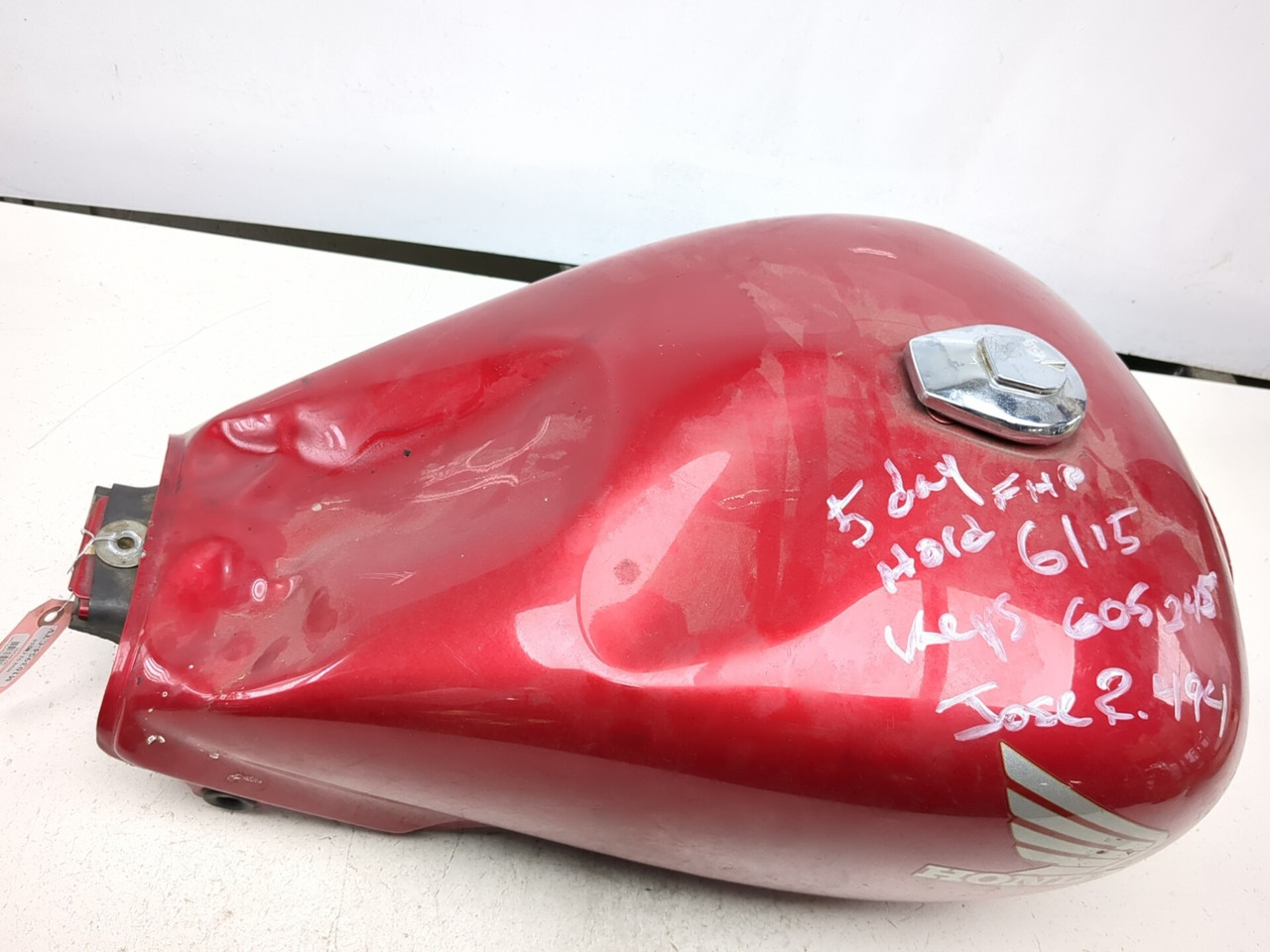 91-03 Honda CB750 Nighthawk 750 Gas Fuel Tank Petrol Reservoir W