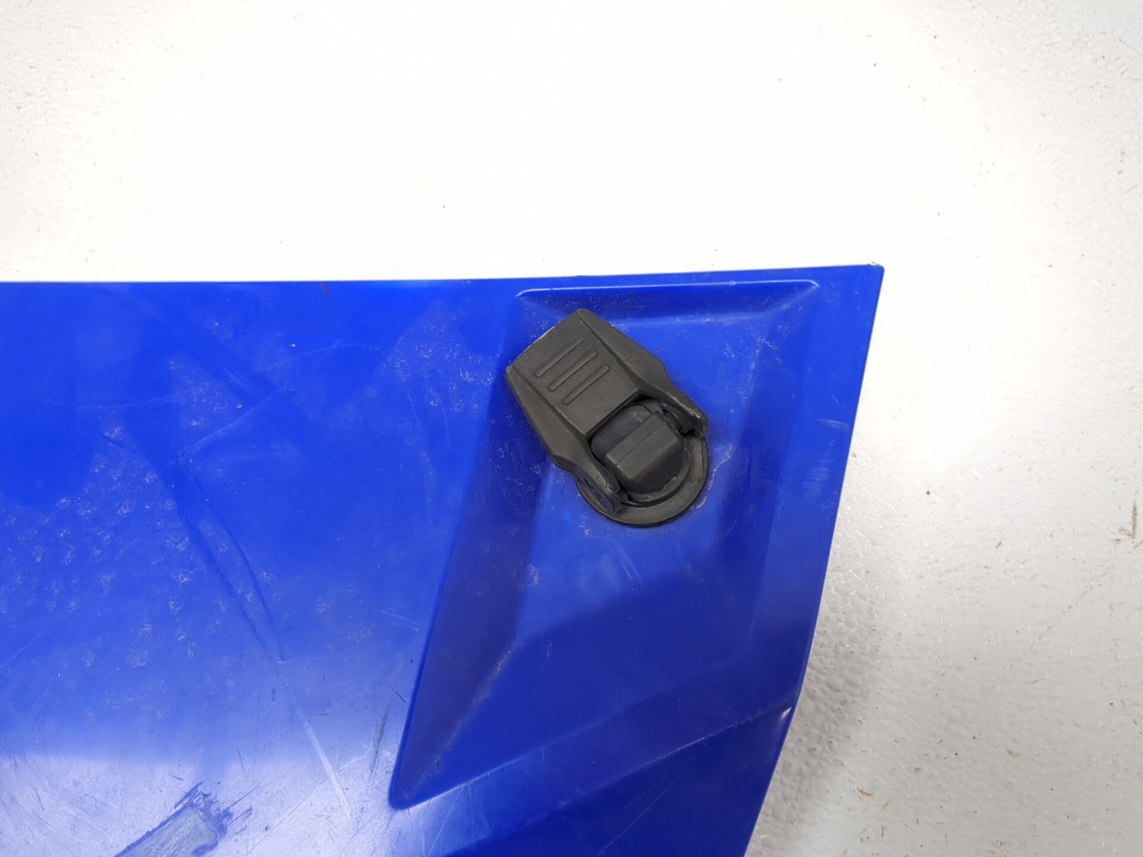 18-23 Yamaha Wolverine X4 850 Front Center Hood Access Panel Cover