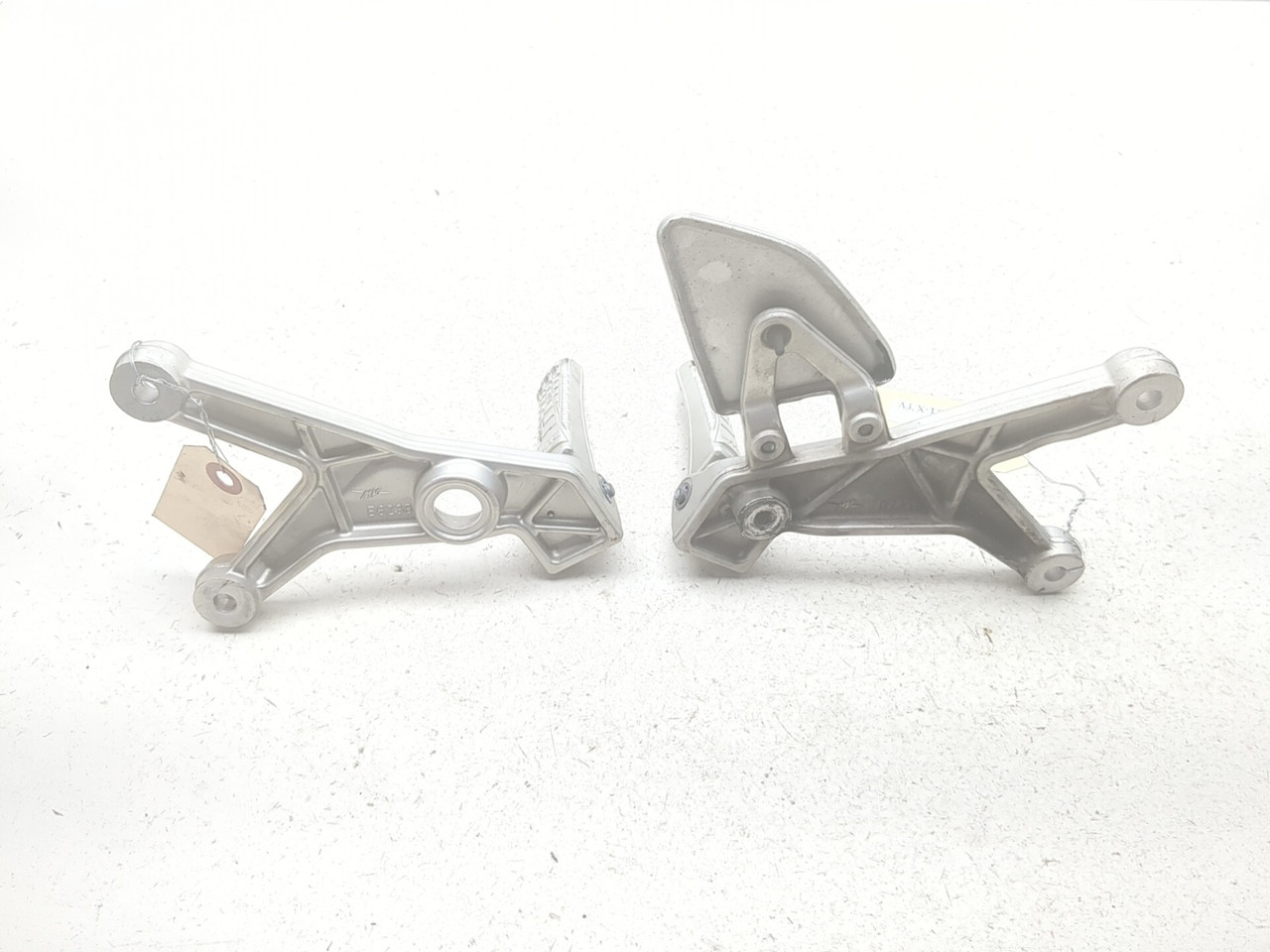 13-16 MV Agusta Brutale 675 Front Left Right Driver Foot Pegs Set