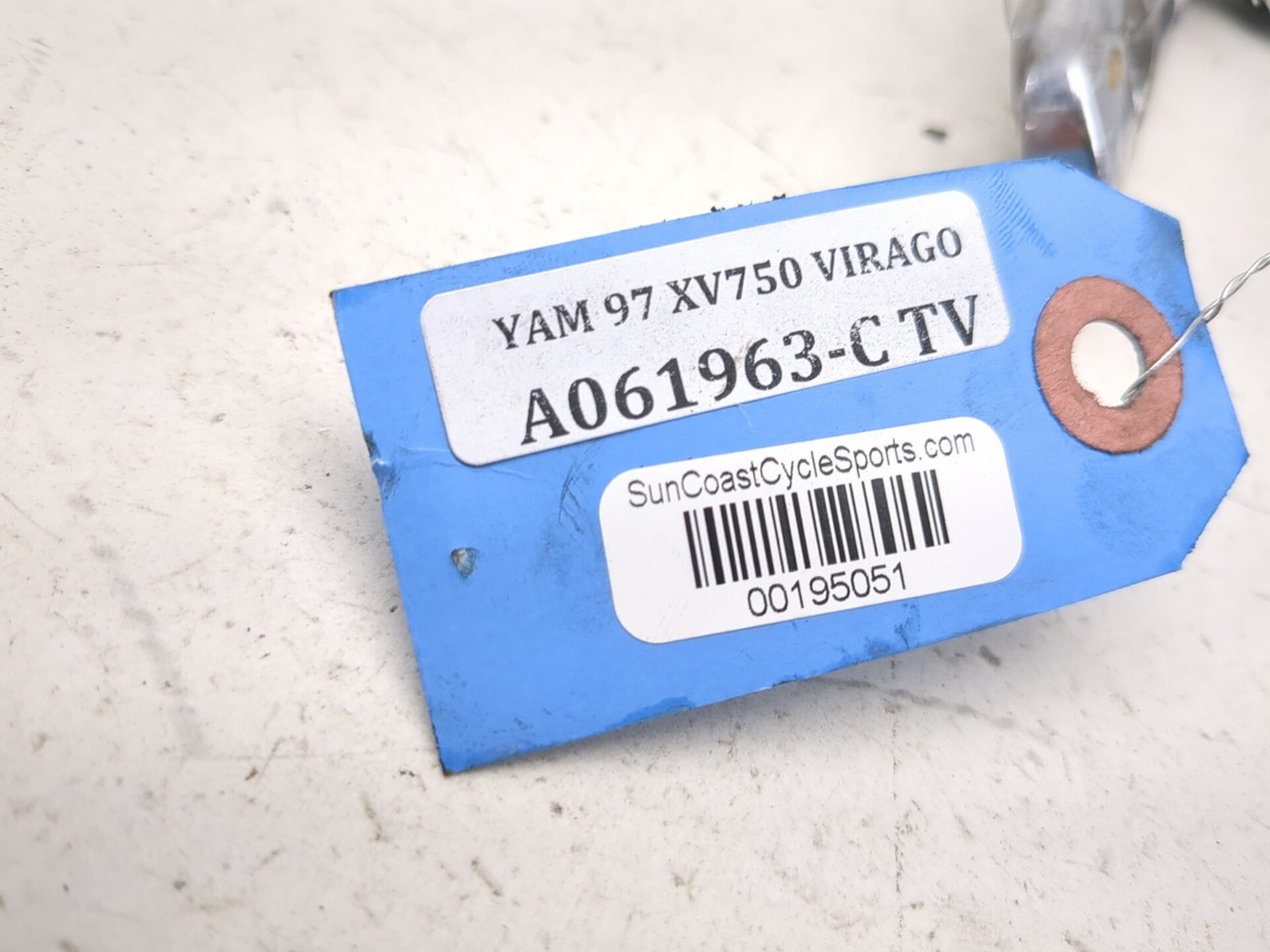 81-97 Yamaha Virago XV750 Left & Right Passenger Foot Pegs Rear