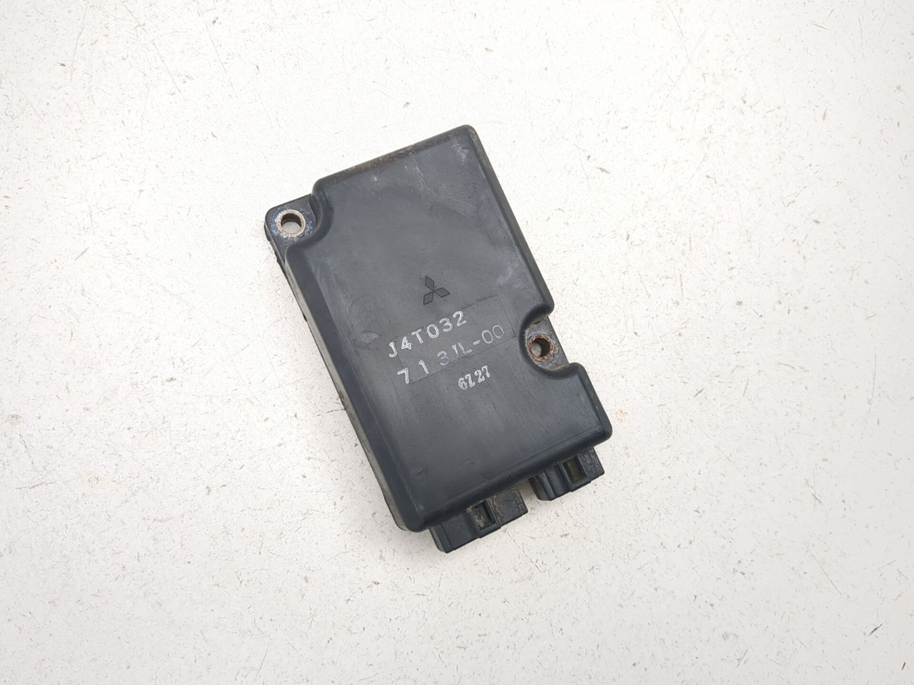 イメージ 81-97 Yamaha Virago XV750 CDI Ignitor Box 3JL-82305-00 ECU ECM