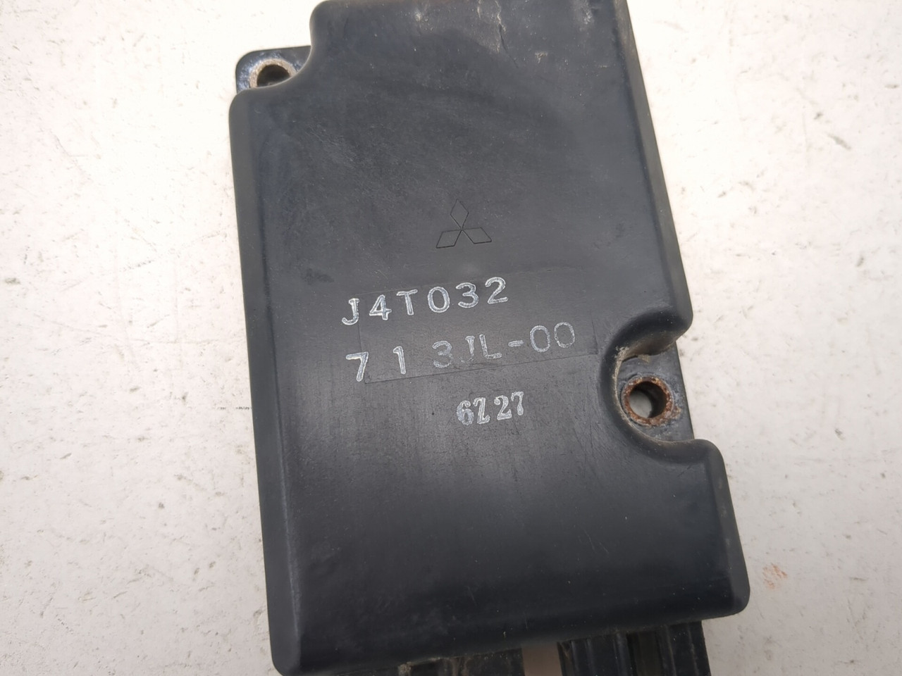L 81-97 Yamaha Virago XV750 CDI Ignitor Box 3JL-82305-00 ECU ECM