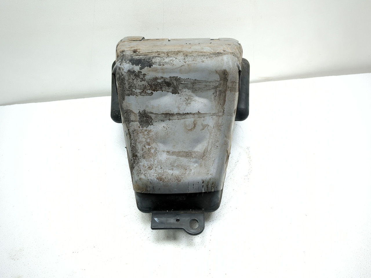 09-20 Yamaha Vmax 1700 VMX17 Fuel Tank Gas Cell Petrol 2S3-24110