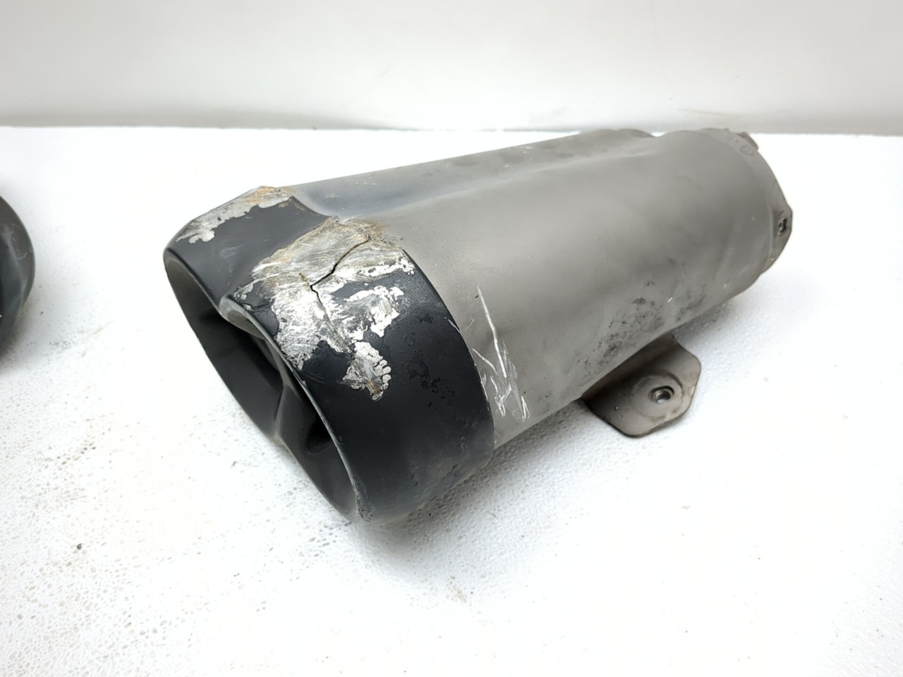 09-20 Yamaha Vmax 1700 VMX17 Left & Right Muffler Rear 2S3-1471