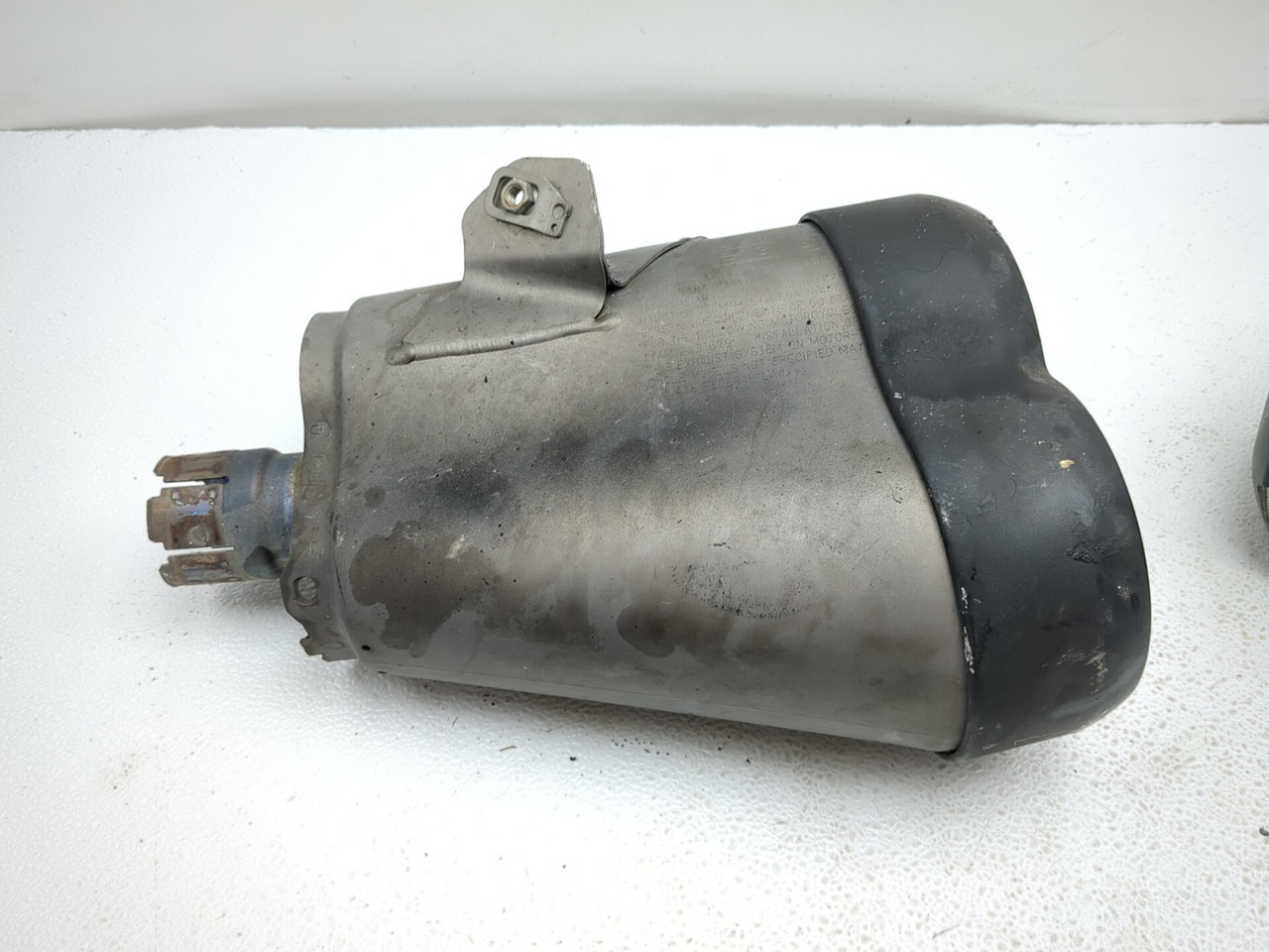 09-20 Yamaha Vmax 1700 VMX17 Left & Right Muffler Rear 2S3-1471