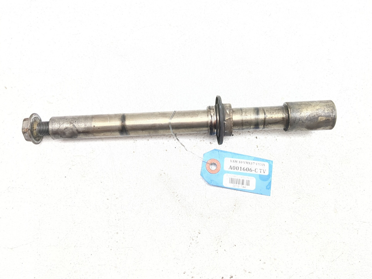09-20 Yamaha Vmax 1700 VMX17 Front Axle Bolt Shaft Spindle 2S3