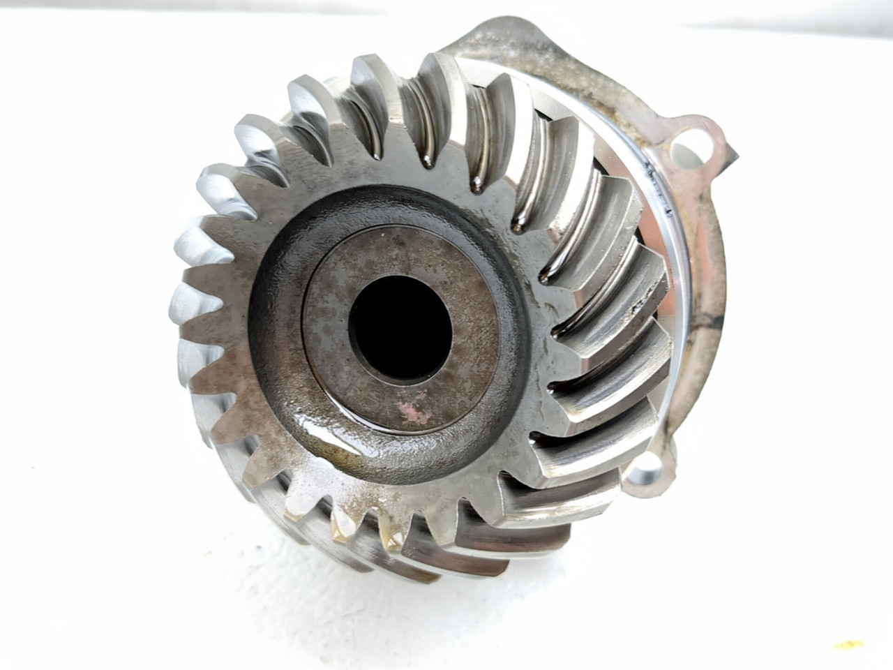 09-20 Yamaha Vmax 1700 VMX17 Middle Drive Bevel Gear Assembly