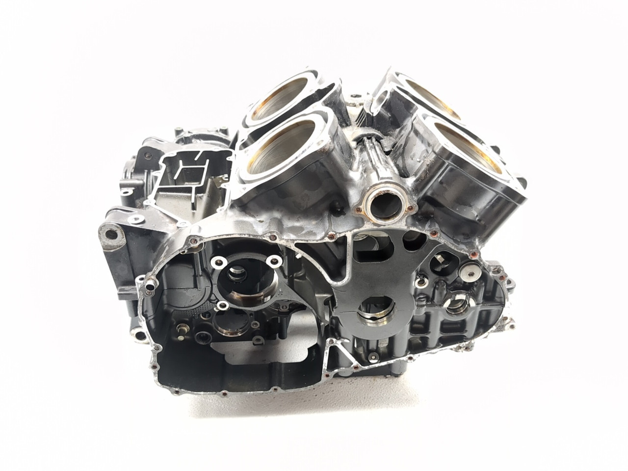 09-20 Yamaha Vmax 1700 VMX17 Crankcase 2S3-15100-09-00 - Sun Coast