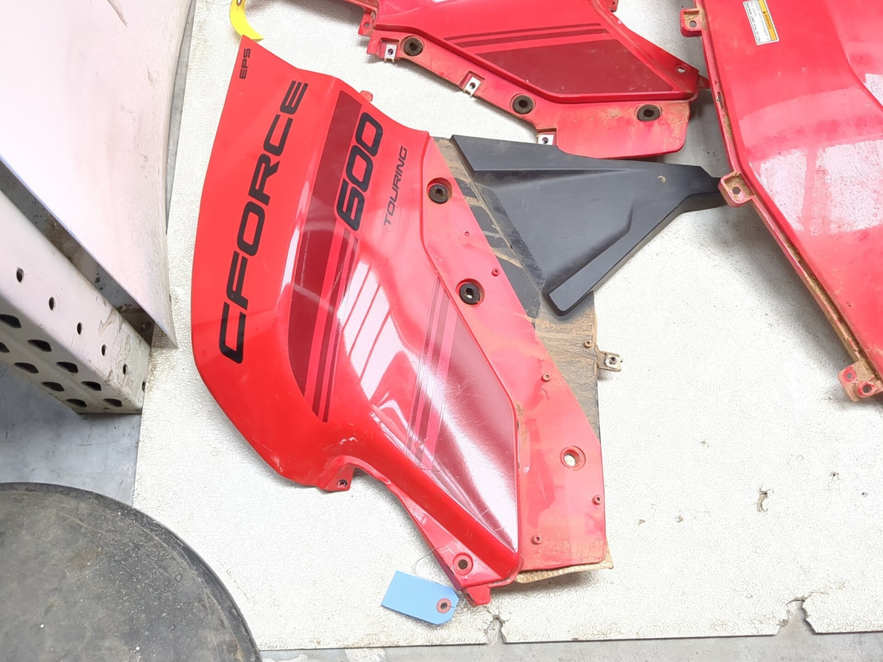 20-25 Cfmoto Cforce 600 Touring Front Left 4-PIECE Set Body