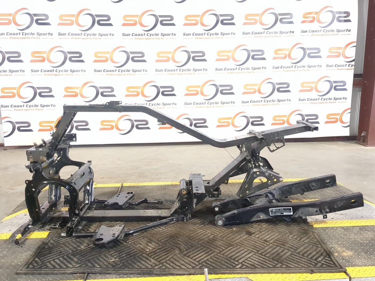 14-19 Can Am Spyder Rt SE6 Main Frame Chassis Swingarm STRAIGHT
