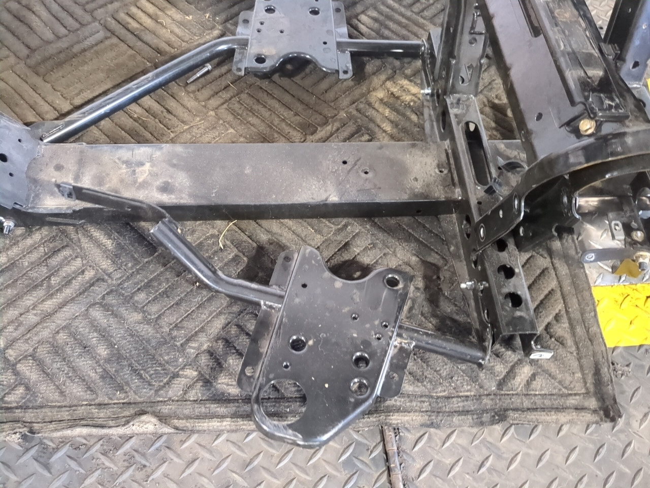 14-19 Can Am Spyder Rt SE6 Main Frame Chassis Swingarm STRAIGHT