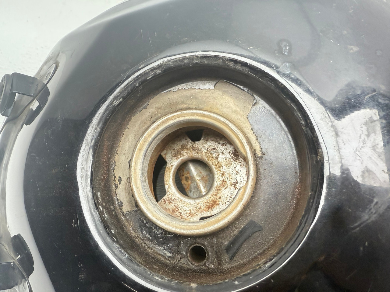 11-15 Honda CBR250R CBR 250 Petrol Gas Fuel Tank Assembly - Sun