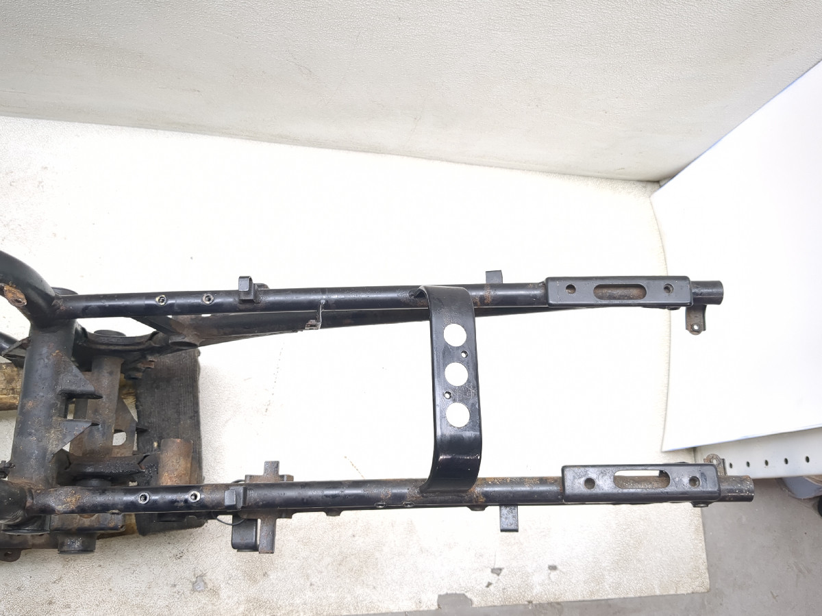 91-93 Suzuki GSX1100G GSX 1100 Main Frame Chassis STRAIGHT CLN