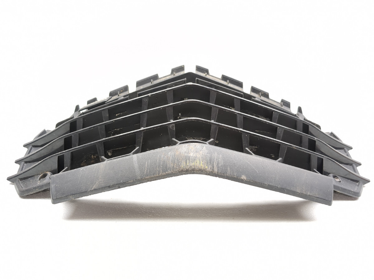 16-19 Can-Am Spyder F3-T SE6 Front Lower Grille Cover Panel - Sun