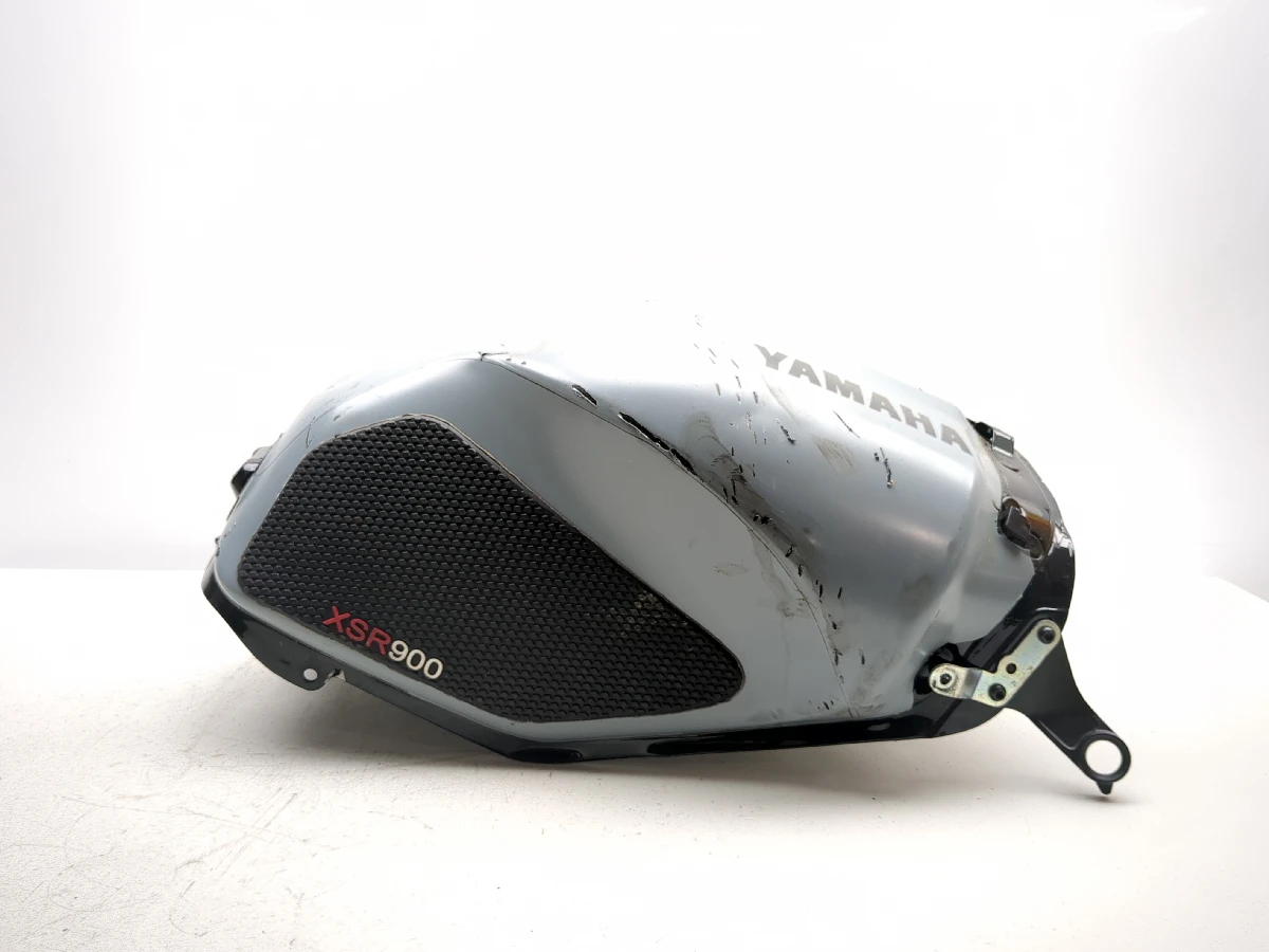 YAMAHA XSR900 GP 純正タンク 21-23 Yamaha XSR900 Gas Fuel Tank Petrol Reservoir - Sun Coast