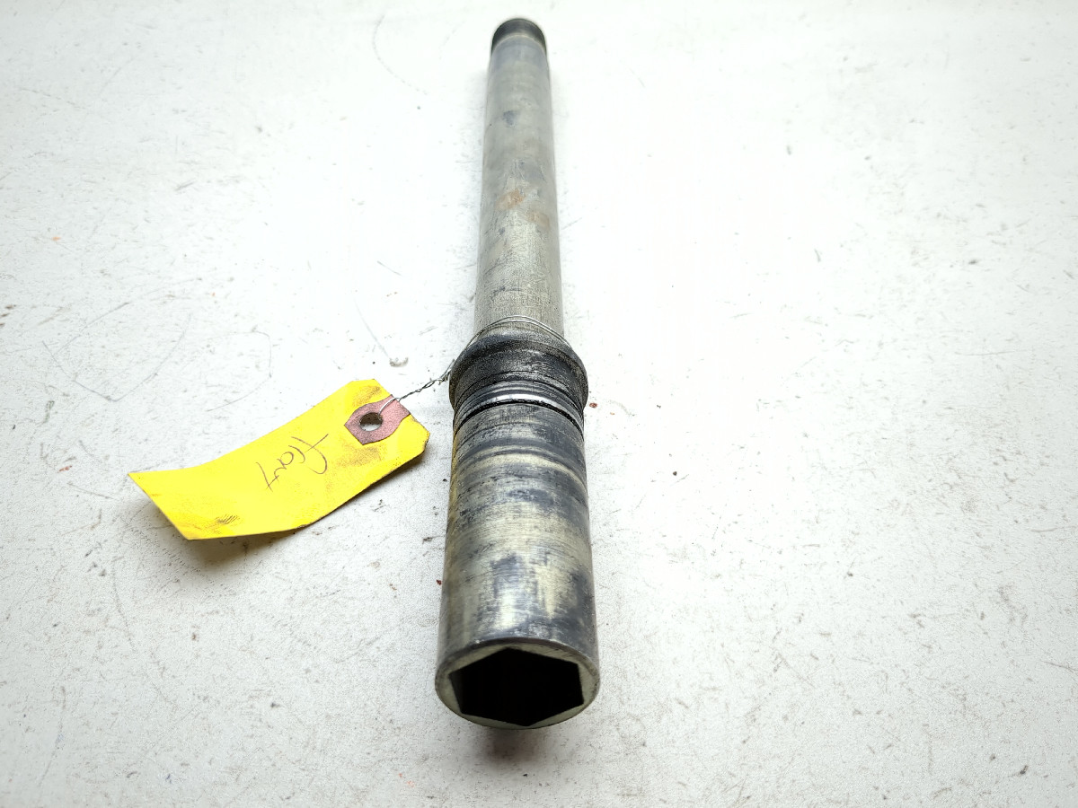 13-19 Suzuki VL1500 Boulevard C90T Front Wheel Axle - Sun Coast