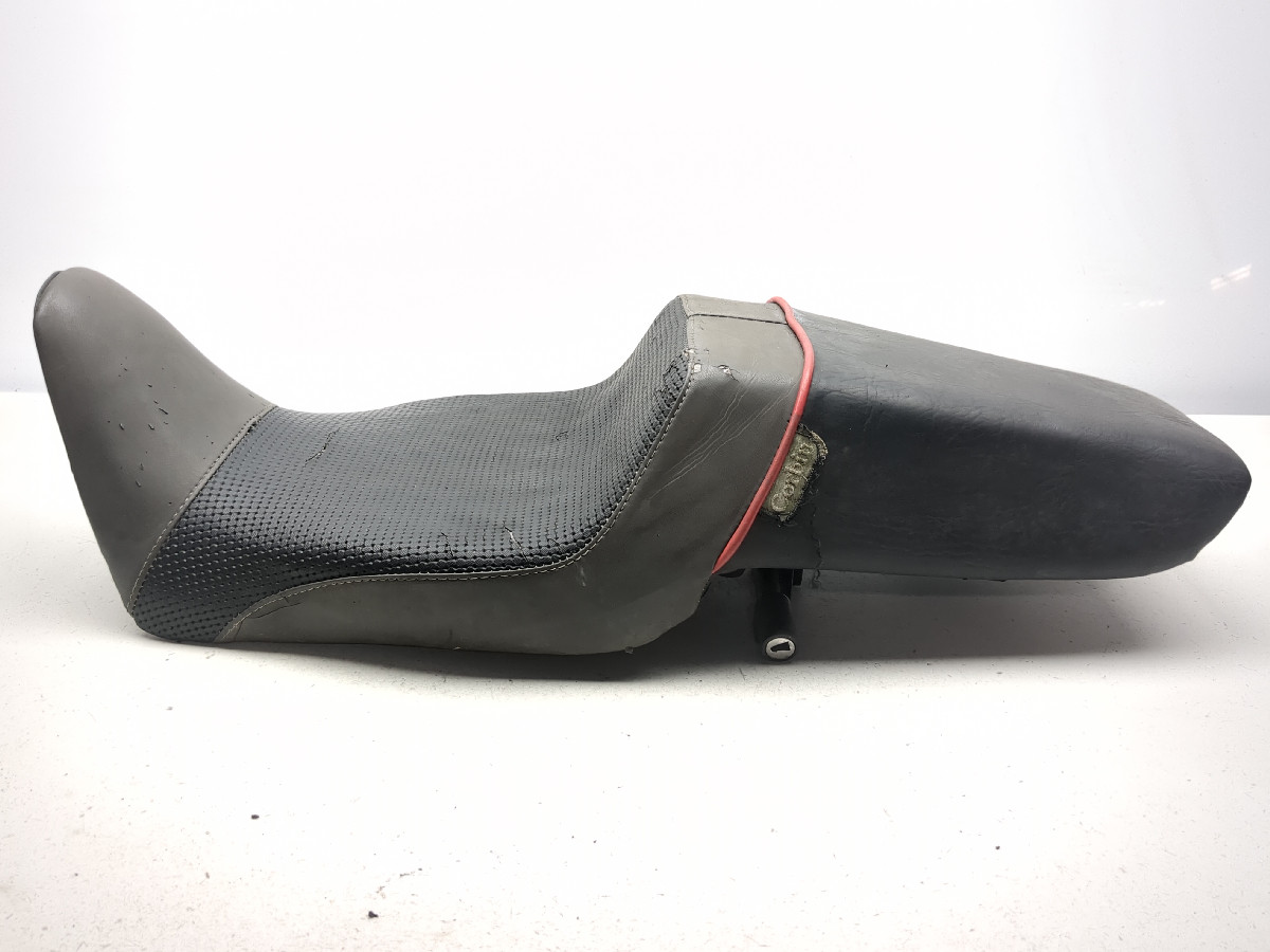 パーツ Yamaha fz1 seat 06-15 Yamaha FZ1 Rider Seat Cover (Raven) – Luimoto