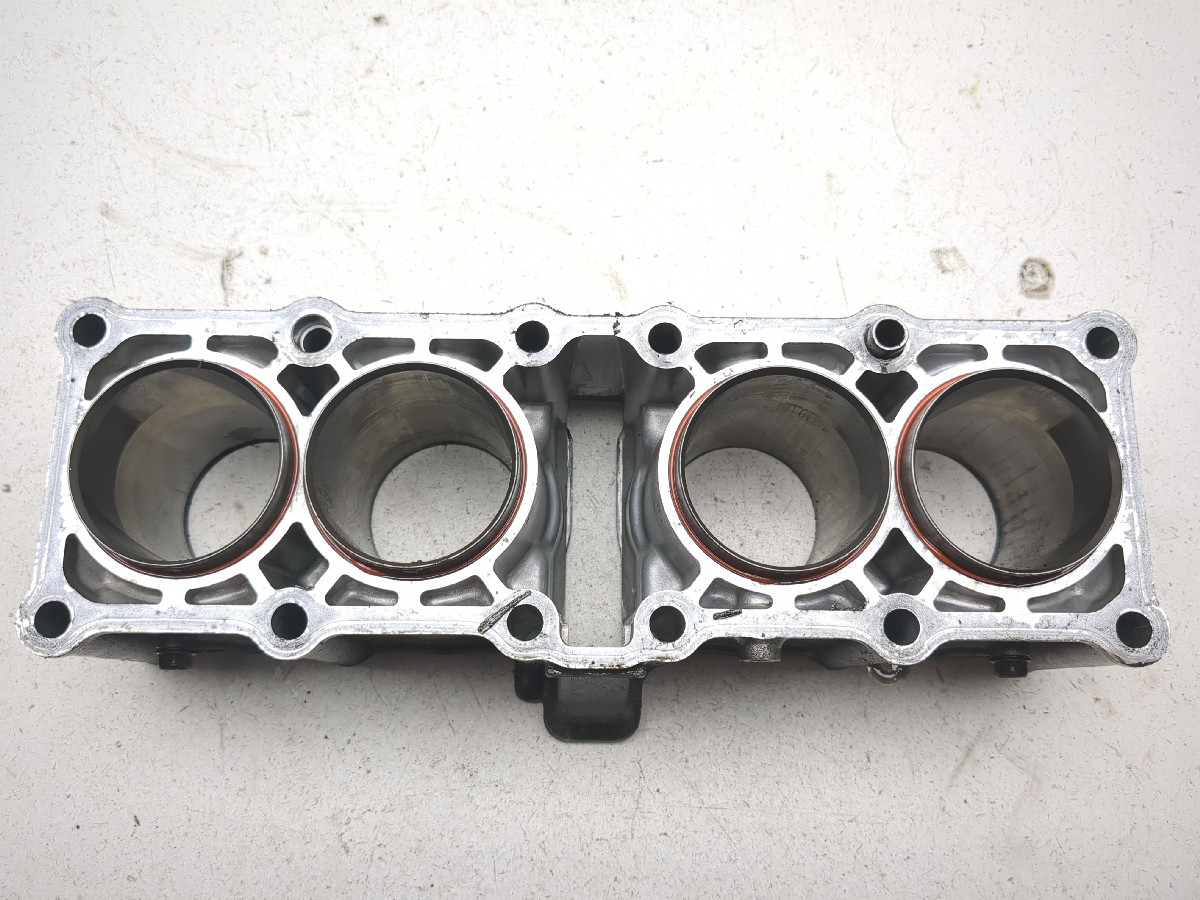 89-93 Yamaha FZR600 Engine Motor Cylinder Head Jug - Sun Coast