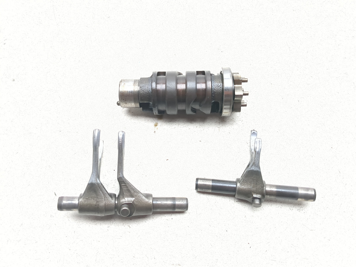 89-93 Yamaha FZR600 Transmission Shift Shifter Forks and Drum