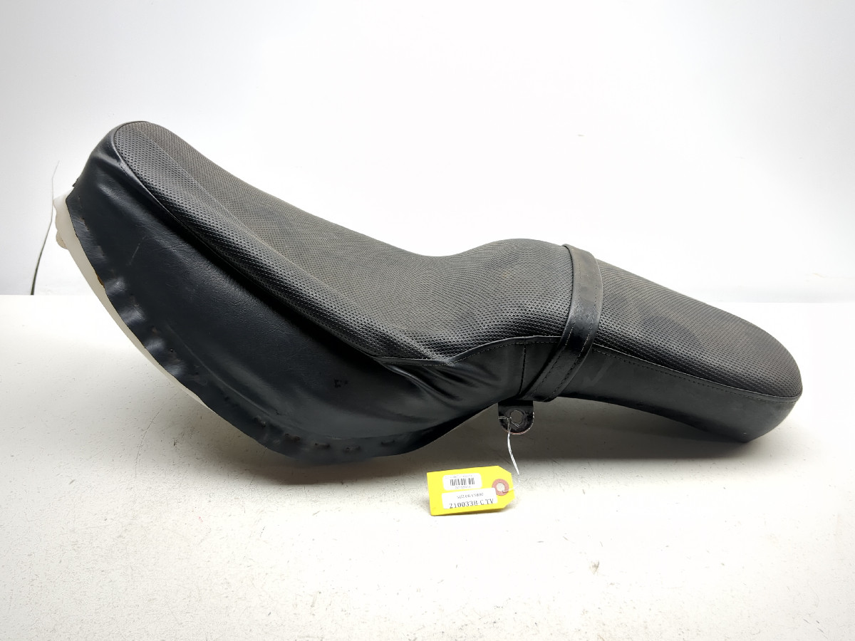 05-09 Suzuki S50 Boulevard VS800 Full One Piece Driver Passenger