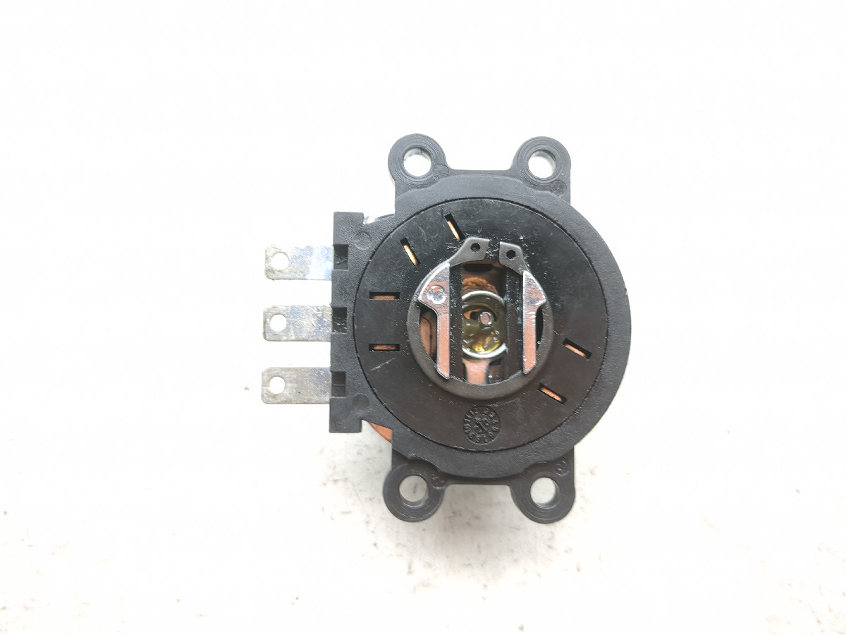 05-09 Harley Softail Heritage Classic FLSTCI Ignition Lock W/ Keys