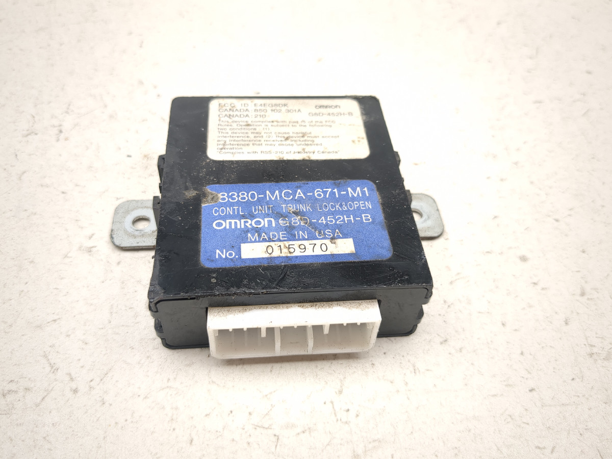 01-05 Honda Goldwing 1800 GL1800 Trunk Lock Control Unit 8380-MCA