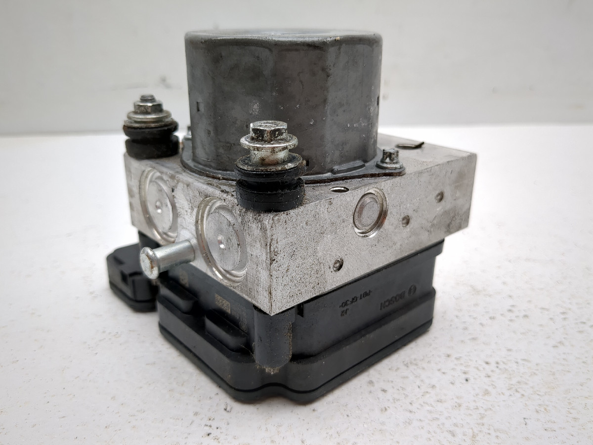 Bubu② J726 16-19 Can Am Spyder F3-T SE6 ABS Brake Pump Module 2265106516